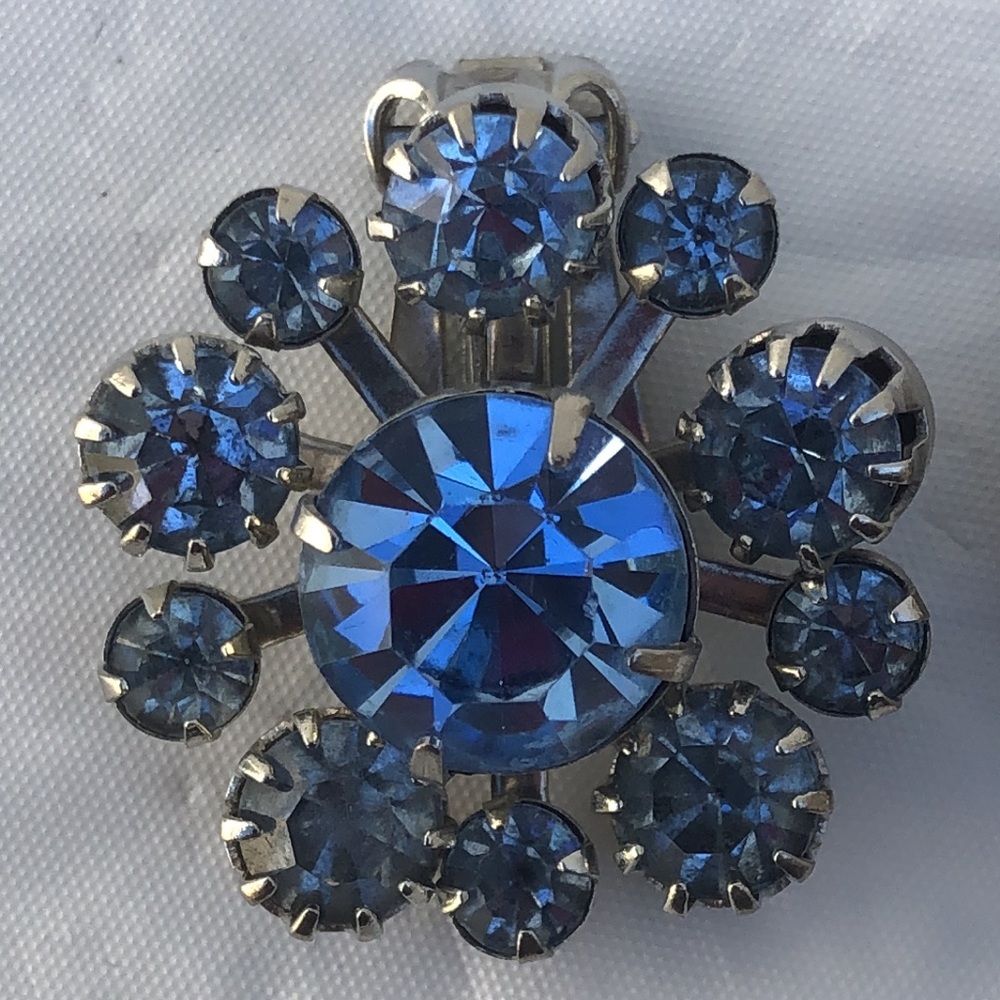 Jewelry Women’s Earrings Easy On/ Off Blue